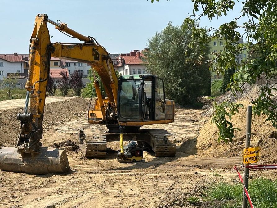 Zmiany nad Płonką. Setki nowych roślin, wybieg dla czworonogów i łąka kwietna.